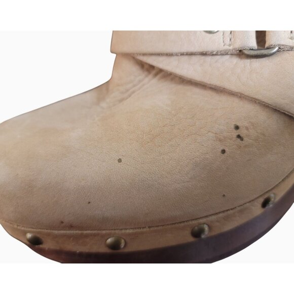 UGG Womens Leather Clogs Size 9 Light Tan - Picture 5 of 16